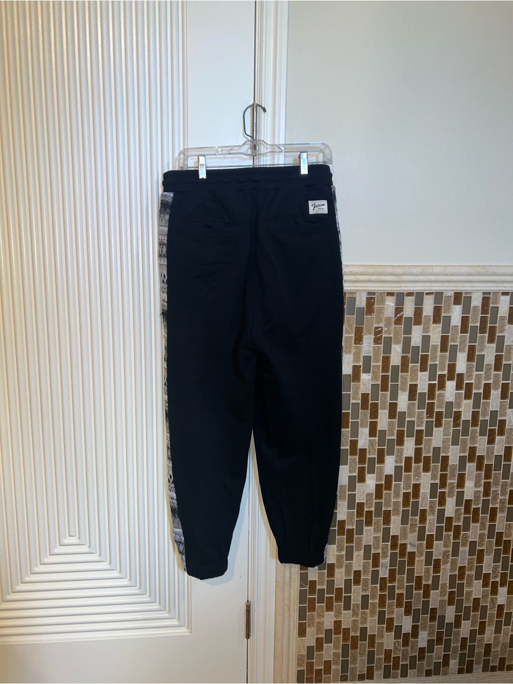 Authentic Men’s FIVE CM Sweatpants - Picture 2 of 5